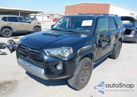 2023 Toyota 4Runner Trd Off Road Premium z USA, uszkodzony, nr VIN JTERU5JR7P6155699